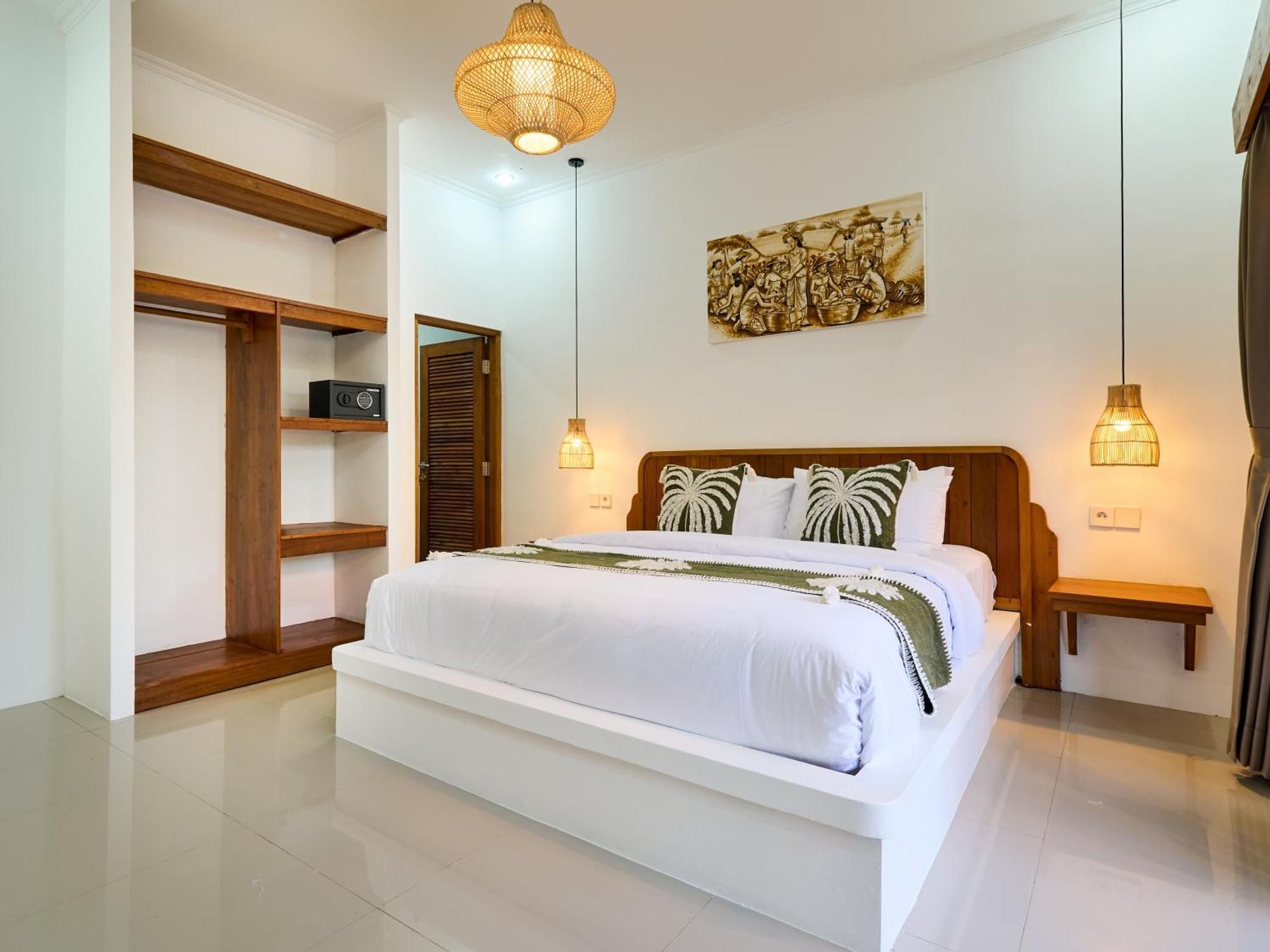 Kanchana Villa
